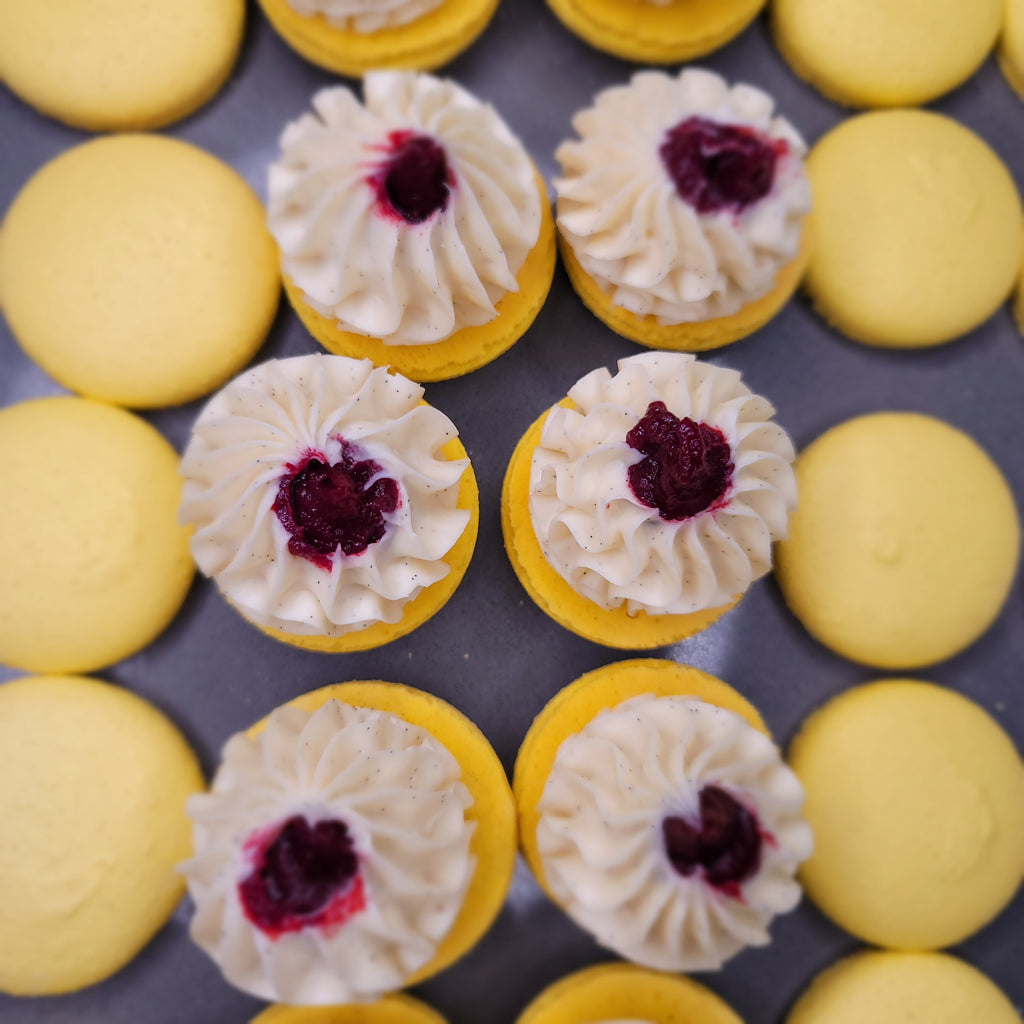Vanilla ganache recipe with FREE raspberry confit By Love N Macarons.
