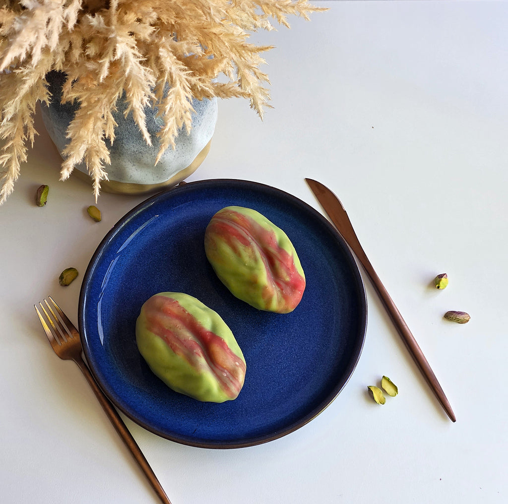RECIPE Pistachio Crunchy Pastry by Love N Macarons